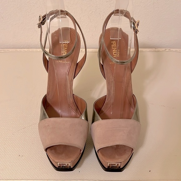 Fendi Suede Platform Heels - Picture 4 of 15